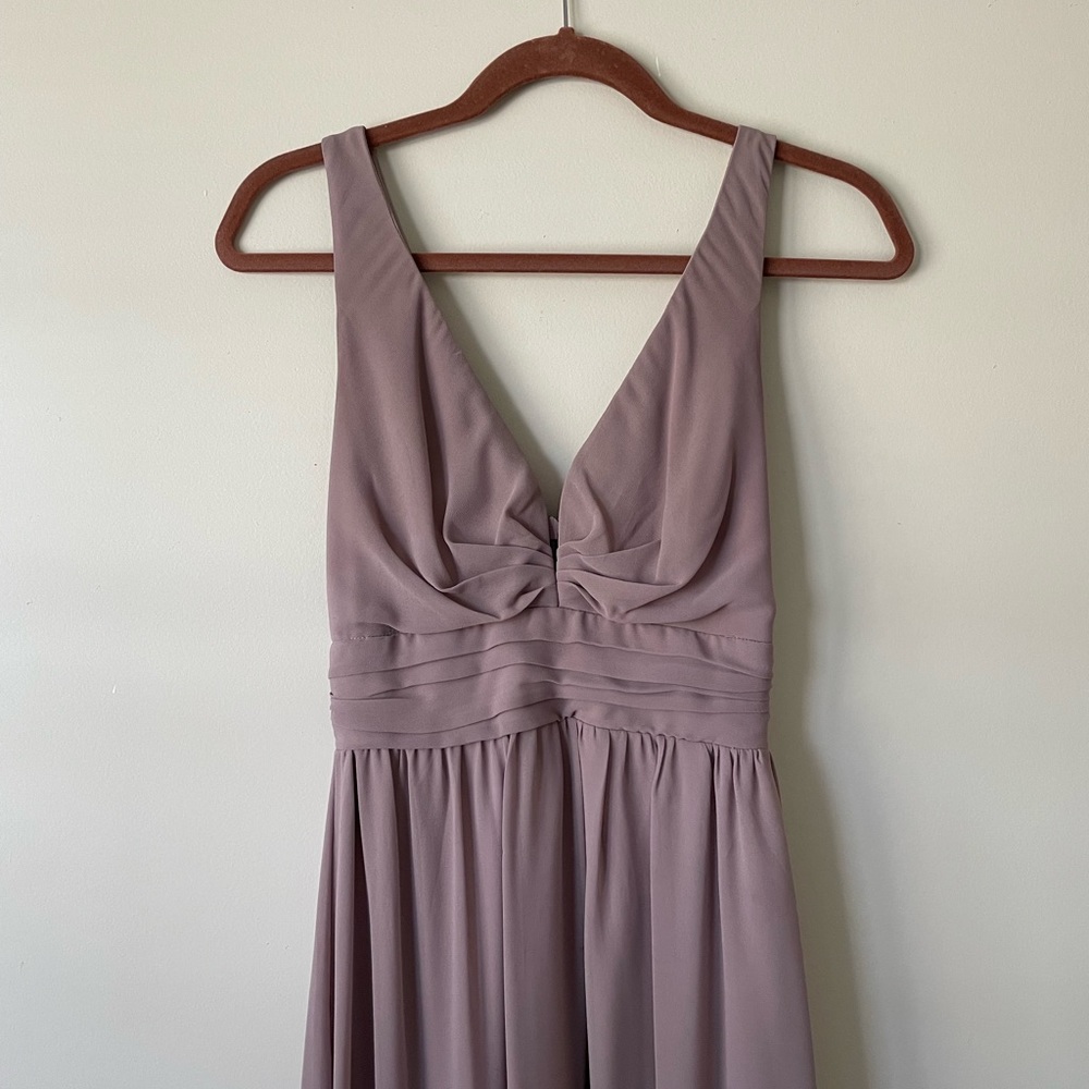Lulu's Leading Roll Taupe Maxi - Picture 3 of 6